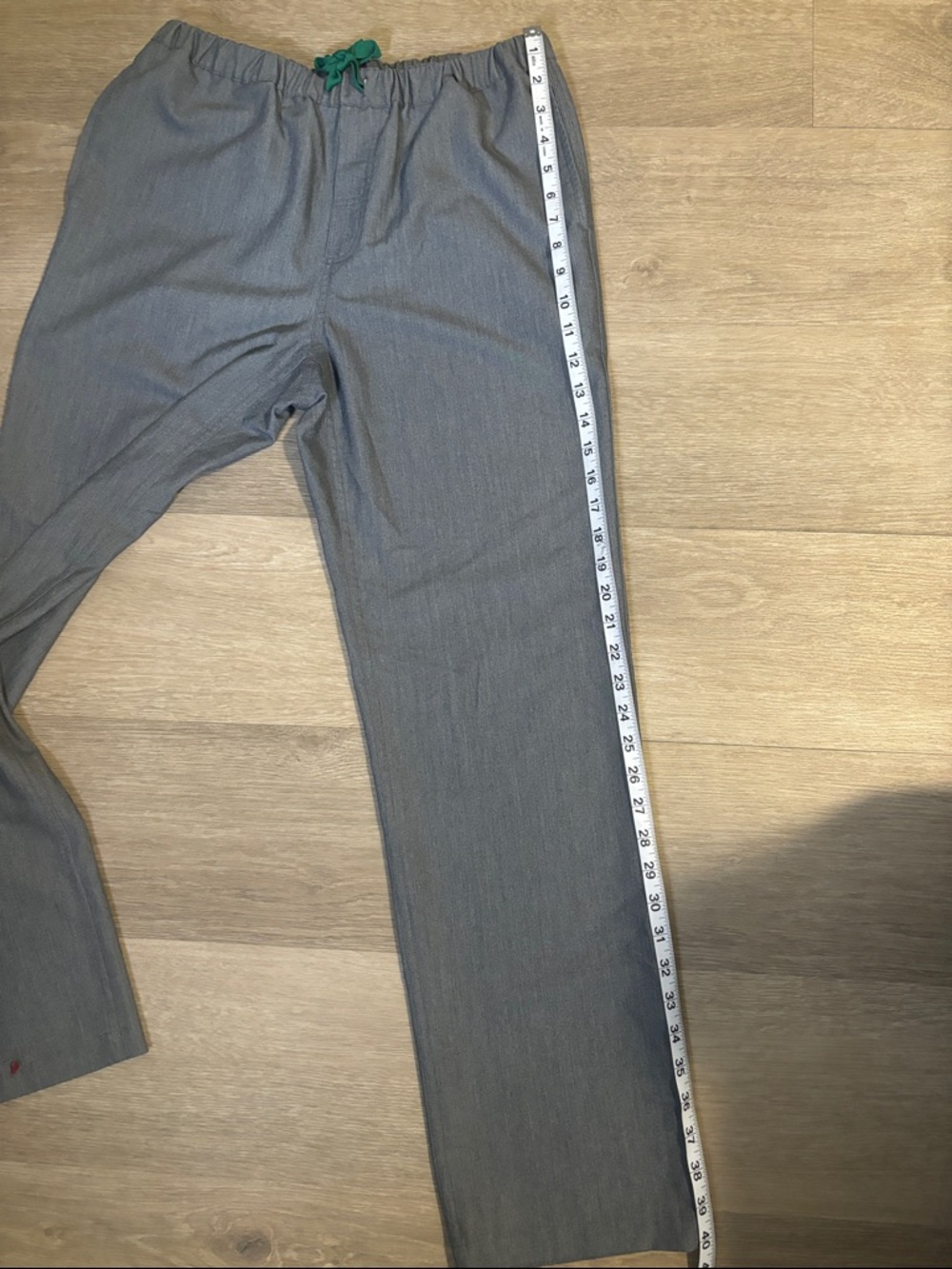 FIGS scrub pants - Picture 6 of 7